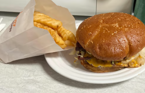 Double Bacon Cheeseburger 双层培根芝士汉堡