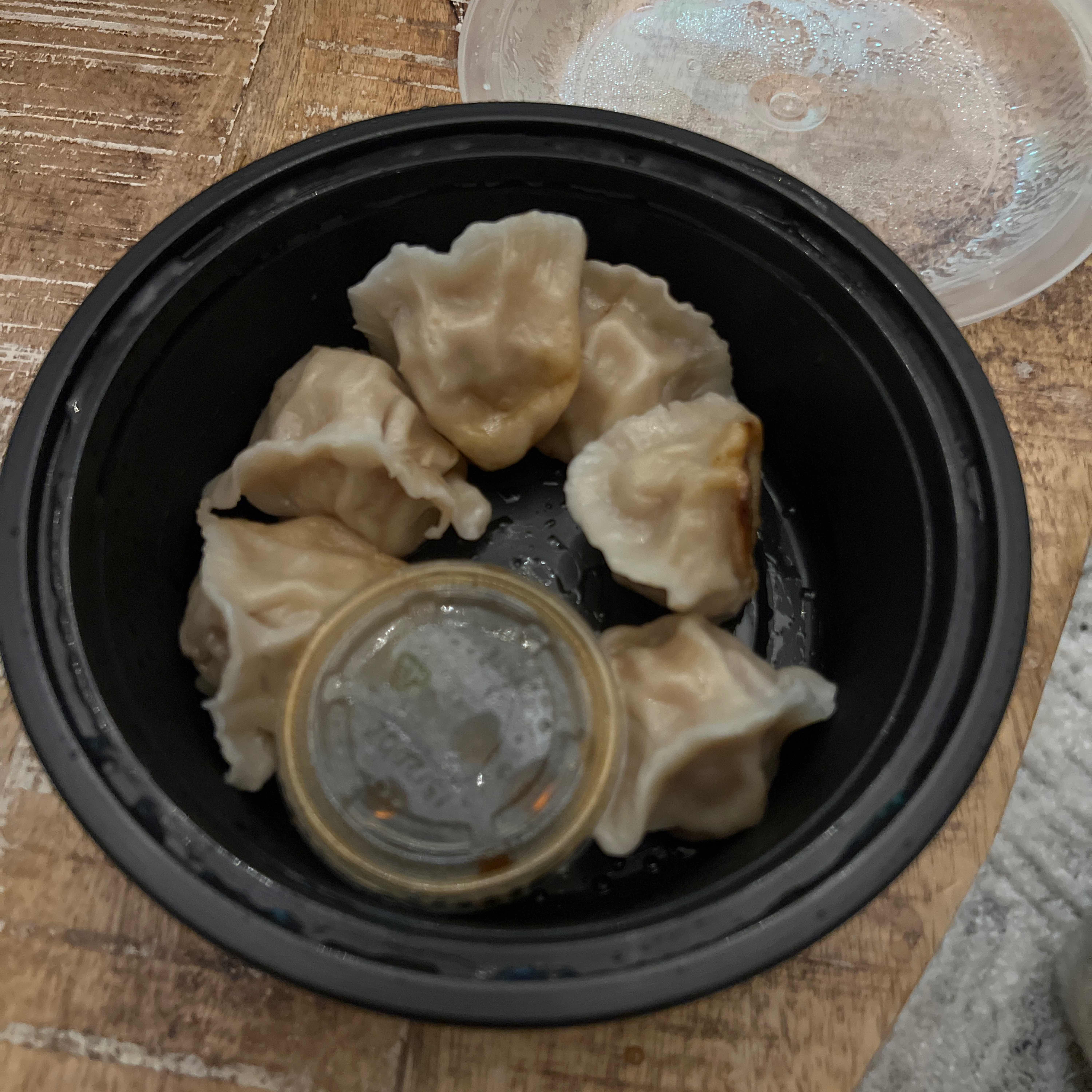 Pork Dumplings (6) 猪肉饺